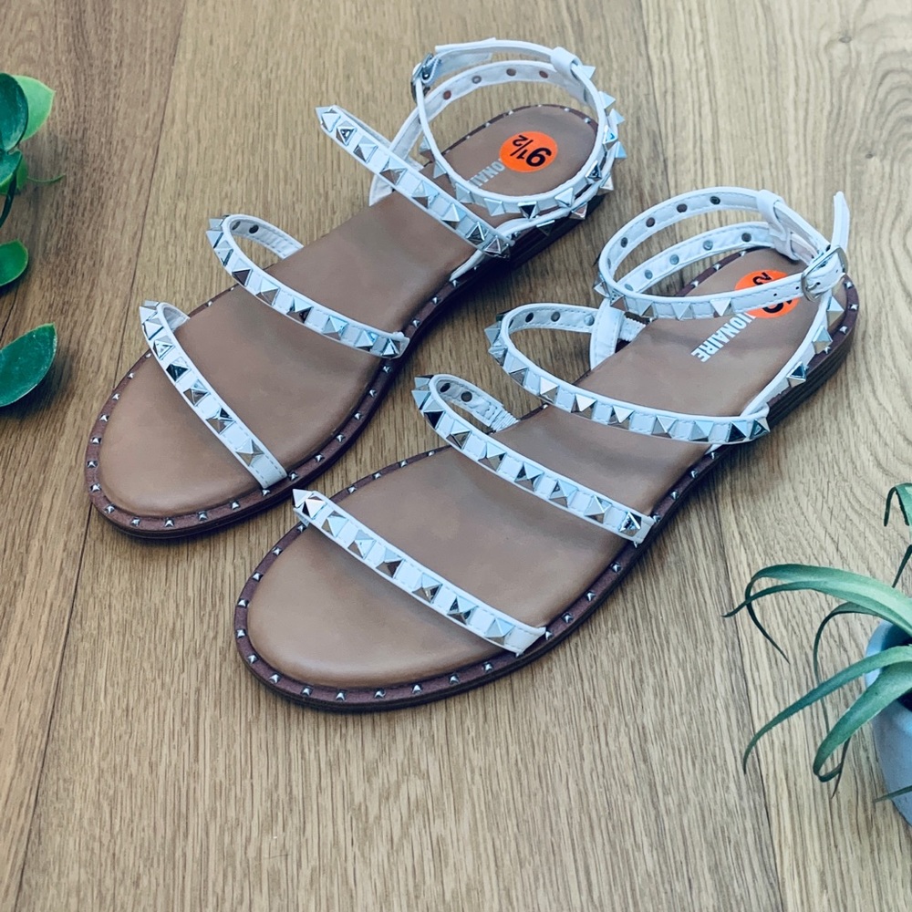 🚫⭐️SOLD⭐️🚫 CushionAire Talia Sandal White Size 9.5